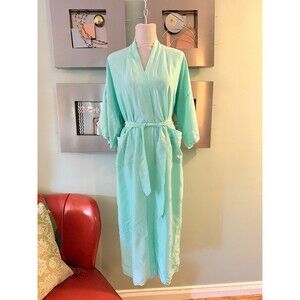 Vintage Chinese silk robe